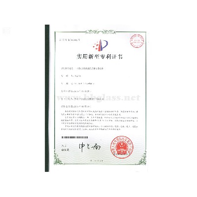 一種防火玻璃墻的無(wú)框安裝結構20160819